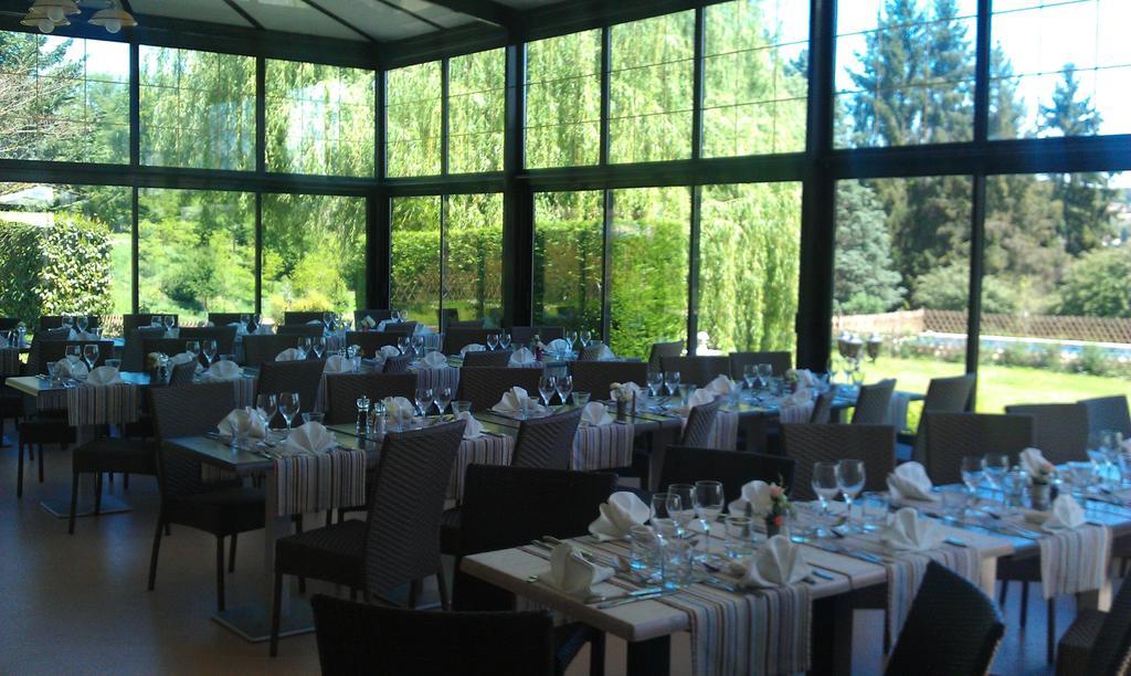 Hotel Restaurant La Verperie Sarlat-la-Caneda Ngoại thất bức ảnh